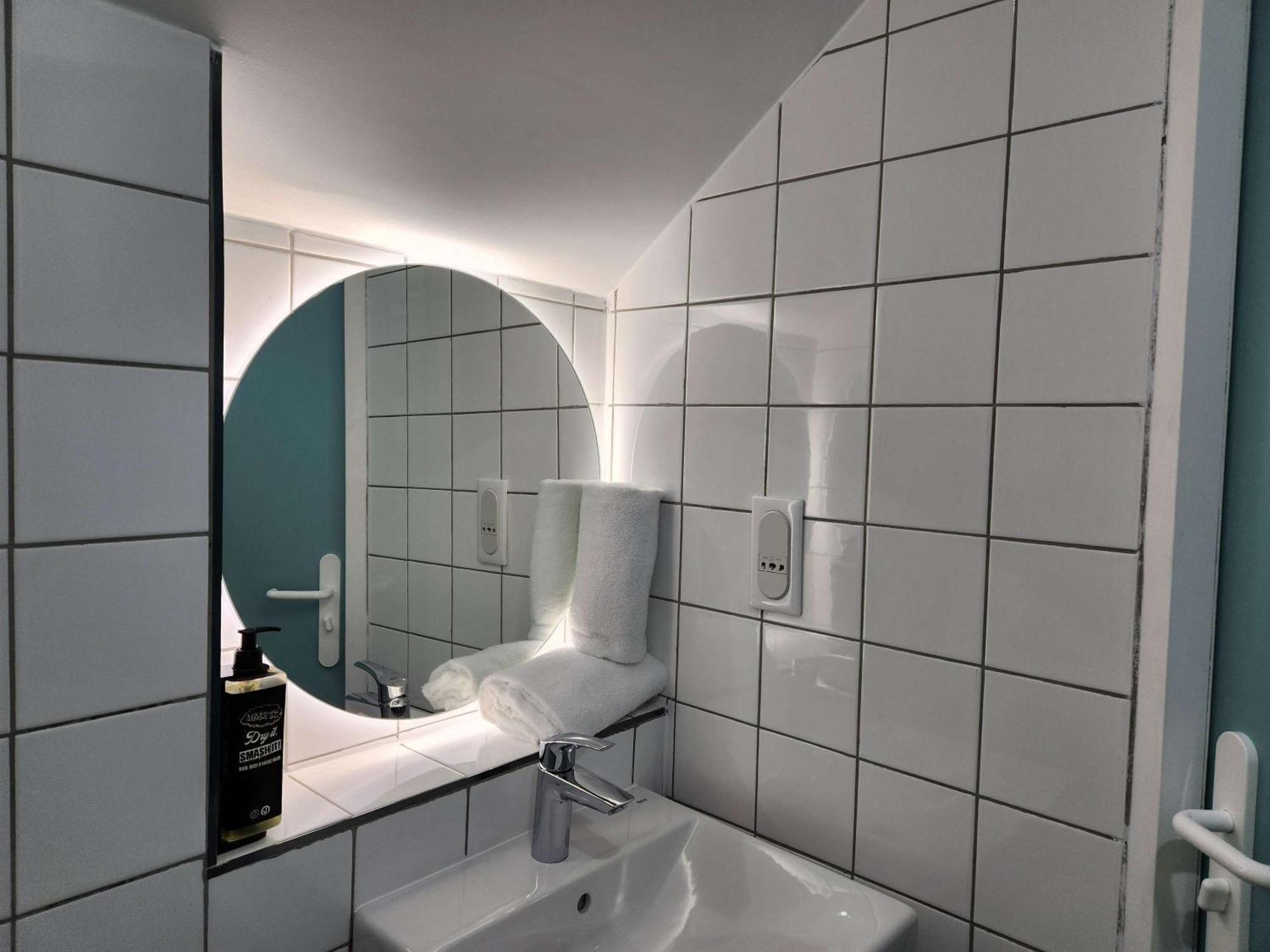Ibis Budget Chambourcy Saint Germain Exteriör bild