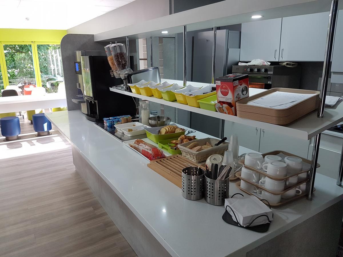 Ibis Budget Chambourcy Saint Germain Exteriör bild